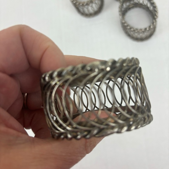 Vintage silver-plated loop wire napkin rings-set of 4 - Picture 7 of 7